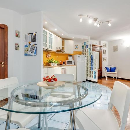 Guesthost - Casa Querida Central & Elegant Flat Неаполь Екстер'єр фото